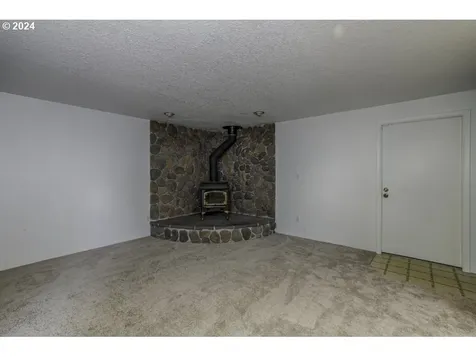 3340 SE 161st Avenue Portland OR 97236