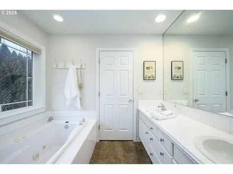 2346 NW Fendle Way Mcminnville OR 97128