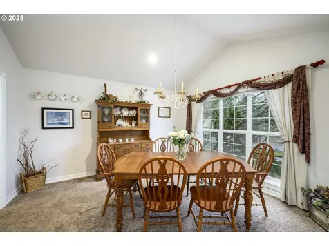 2346 NW Fendle Way Mcminnville OR 97128