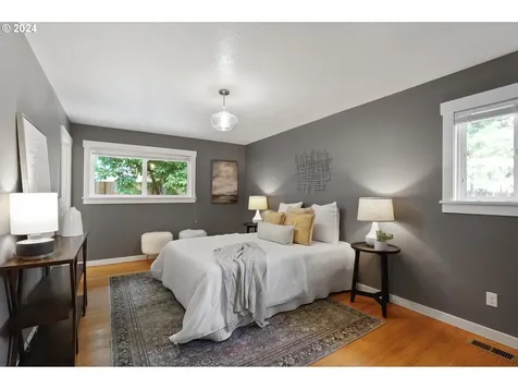 1000 Nw Dale Avenue Portland OR 97229