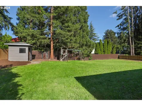 1000 Nw Dale Avenue Portland OR 97229