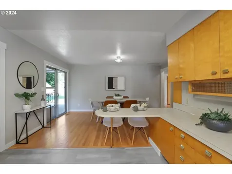 1000 Nw Dale Avenue Portland OR 97229