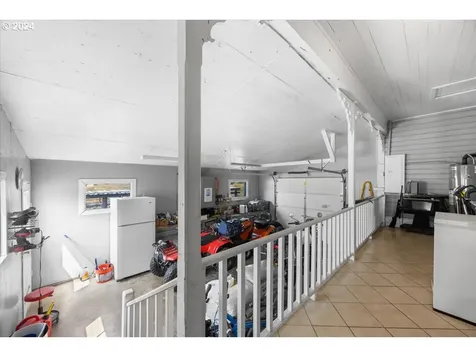 8771 Tiller Trail Highway Canyonville OR 97417