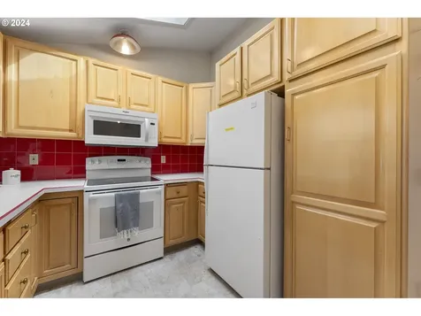 2945 Se 140th Avenue Portland OR 97236