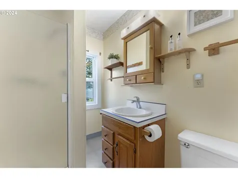 2945 Se 140th Avenue Portland OR 97236