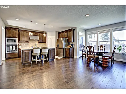 7800 Ne 172nd Avenue Vancouver WA 98682