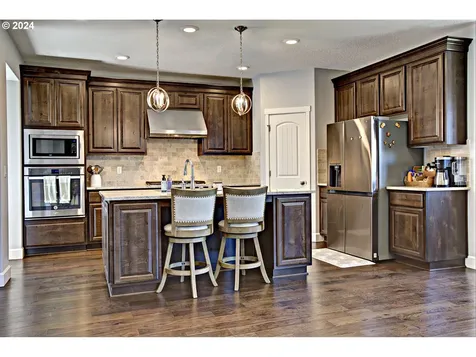 7800 Ne 172nd Avenue Vancouver WA 98682