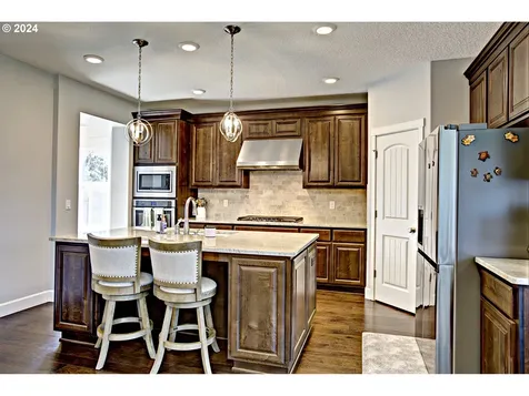 7800 Ne 172nd Avenue Vancouver WA 98682