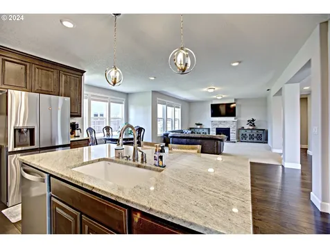 7800 Ne 172nd Avenue Vancouver WA 98682