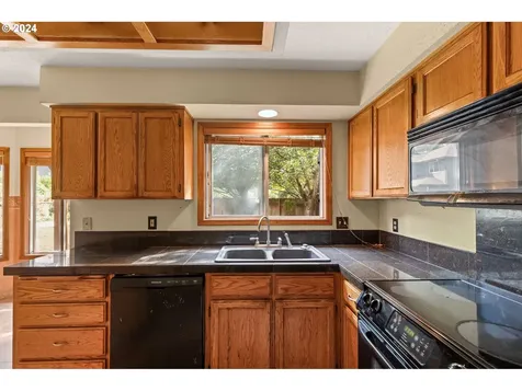 1510 Nw Towle Terrace Gresham OR 97030
