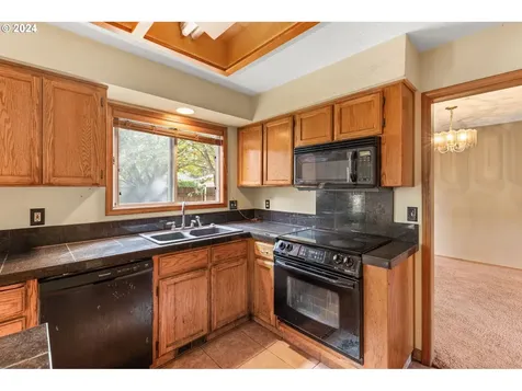1510 Nw Towle Terrace Gresham OR 97030