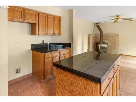 1510 Nw Towle Terrace Gresham OR 97030