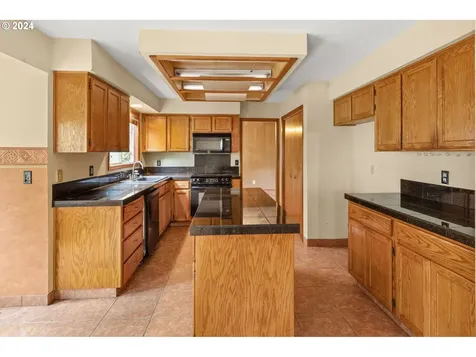 1510 Nw Towle Terrace Gresham OR 97030