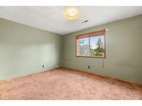 1510 Nw Towle Terrace Gresham OR 97030