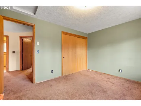 1510 Nw Towle Terrace Gresham OR 97030