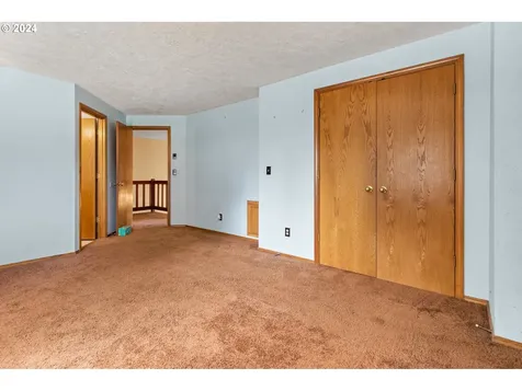 1510 Nw Towle Terrace Gresham OR 97030