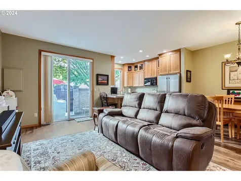 8230 Sw Maxine Lane Wilsonville OR 97070