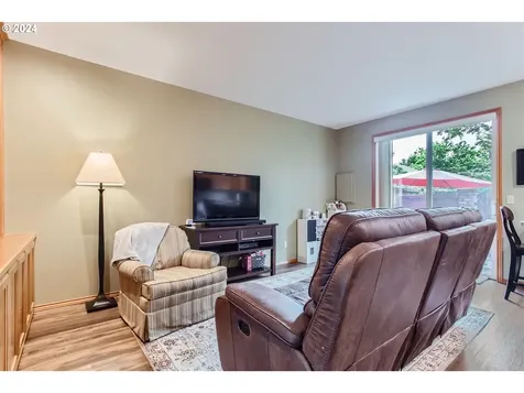 8230 Sw Maxine Lane Wilsonville OR 97070