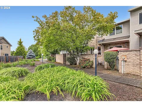 8230 Sw Maxine Lane Wilsonville OR 97070