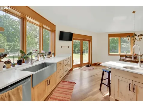 47266 SW Carpenter Creek Road Forest Grove OR 97116