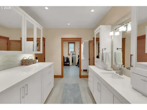 47266 SW Carpenter Creek Road Forest Grove OR 97116