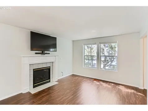 1825 Se Ripplewood Avenue Hillsboro OR 97123