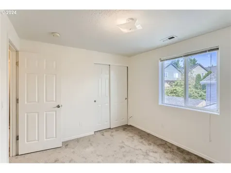 1825 Se Ripplewood Avenue Hillsboro OR 97123