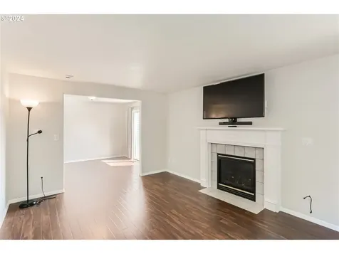 1825 Se Ripplewood Avenue Hillsboro OR 97123