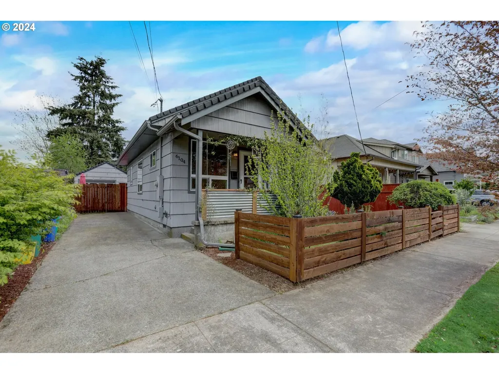 6104 Se 88th Avenue Portland OR 97266