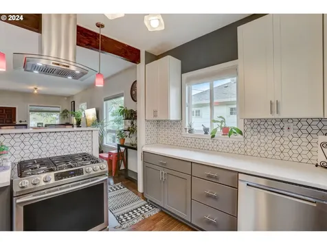 6104 Se 88th Avenue Portland OR 97266