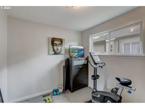 6104 Se 88th Avenue Portland OR 97266