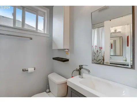 6104 Se 88th Avenue Portland OR 97266