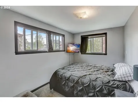 6104 Se 88th Avenue Portland OR 97266