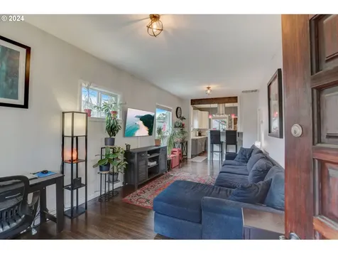6104 Se 88th Avenue Portland OR 97266