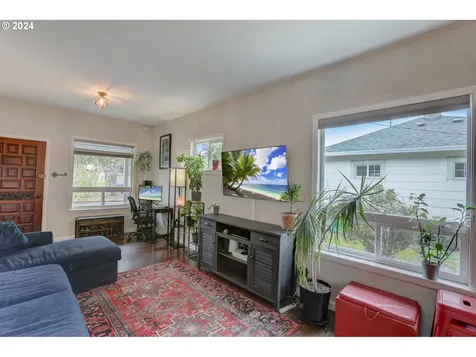 6104 Se 88th Avenue Portland OR 97266