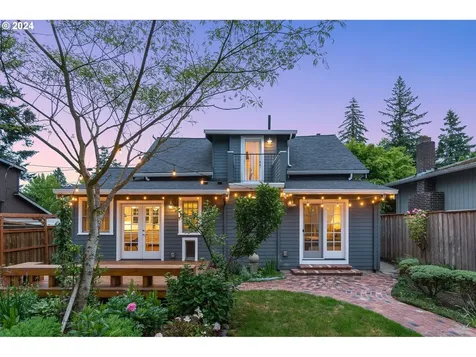 9045 Sw 50th Avenue Portland OR 97219