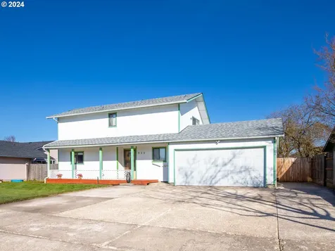 523 Sandstone Way Eugene OR 97402