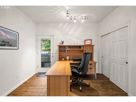 3245 Se Hall Court Troutdale OR 97060