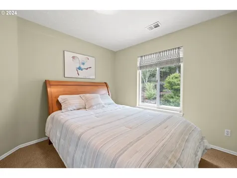 3245 Se Hall Court Troutdale OR 97060