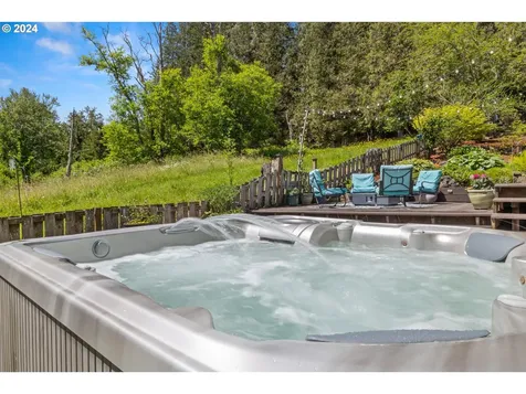 3245 Se Hall Court Troutdale OR 97060