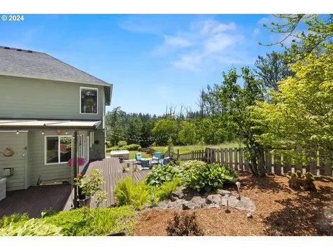 3245 Se Hall Court Troutdale OR 97060