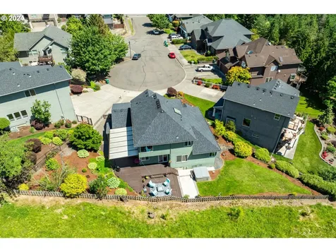 3245 Se Hall Court Troutdale OR 97060