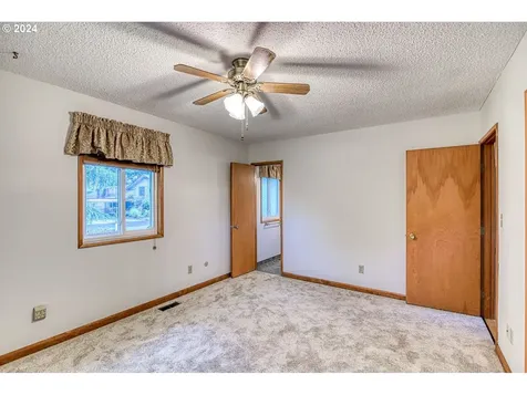 1500 NW 59th Street Vancouver WA 98663