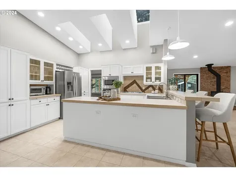 15000 SW Broken Fir Road Sherwood OR 97140