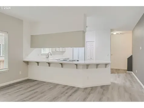 8427 Sw 85th Avenue Portland OR 97223