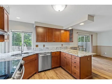 5744 Nw 179th Avenue Portland OR 97229