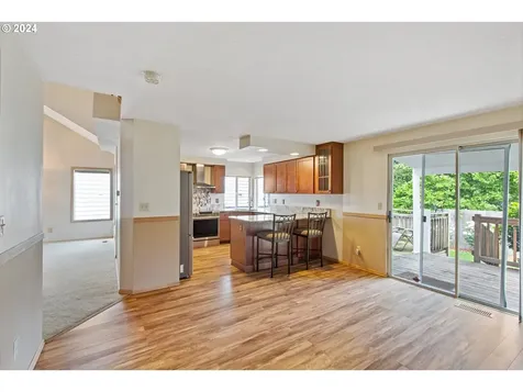 5744 Nw 179th Avenue Portland OR 97229