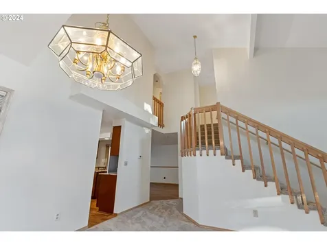 5744 Nw 179th Avenue Portland OR 97229