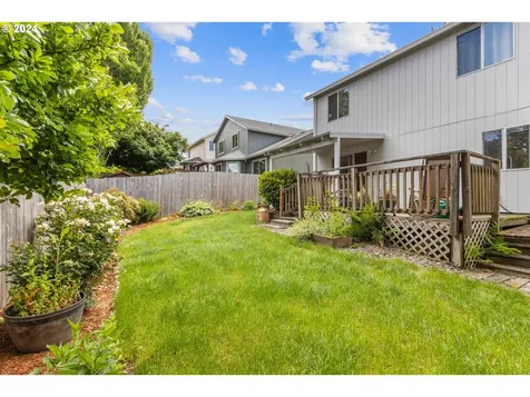 5744 Nw 179th Avenue Portland OR 97229