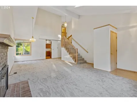 5744 Nw 179th Avenue Portland OR 97229